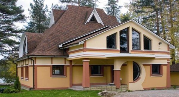 Дизайн крыш загородного дома