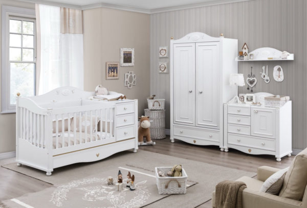 10 предметов мебели, без которых не обойтись родителям новорожденного