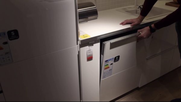 Стоит ли покупать посудомоечную машину в тесной кухне