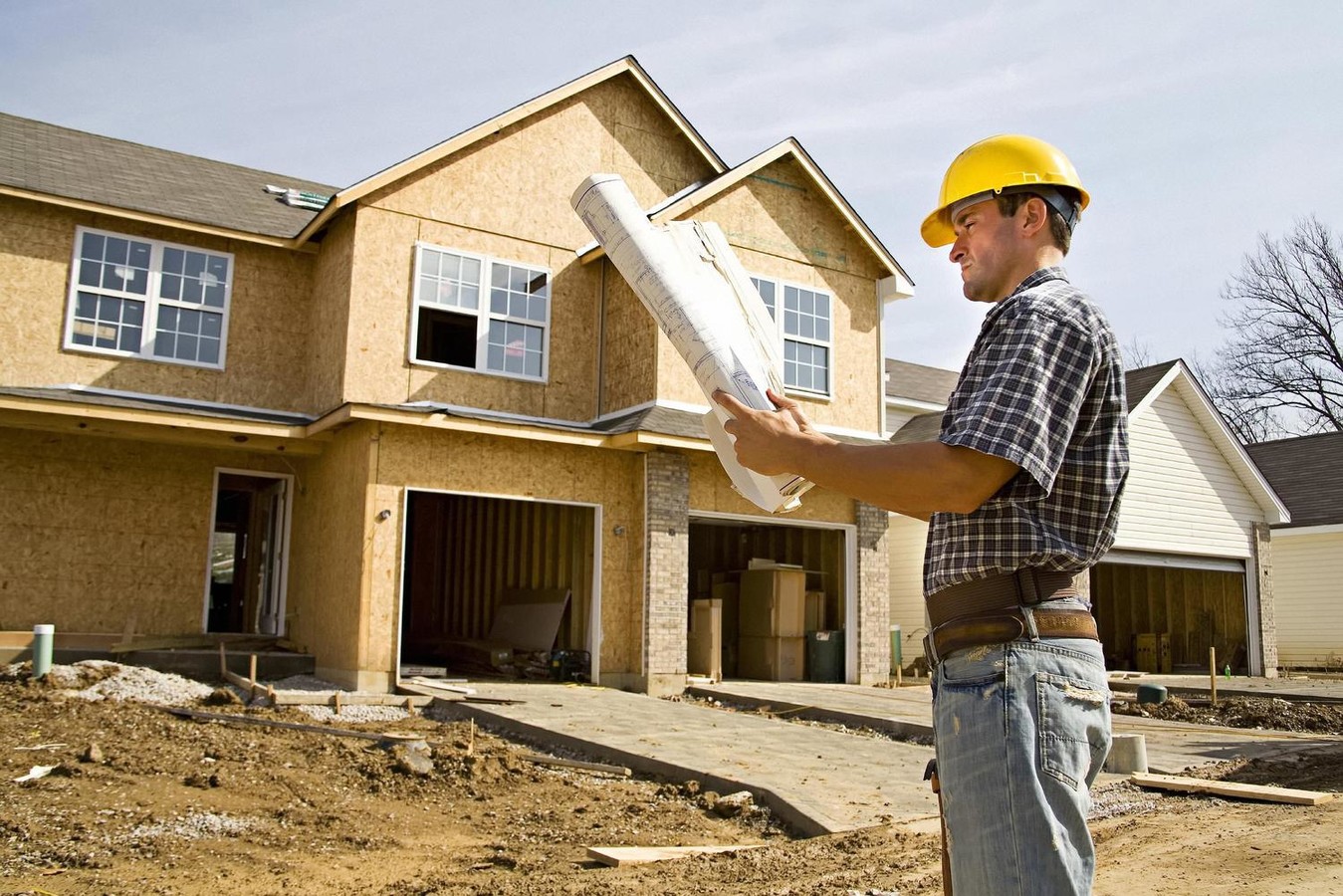 Стройфирма: как выбрать надежную компанию для постройки дома