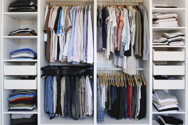 9 современных решений для хранения в платяном шкафу